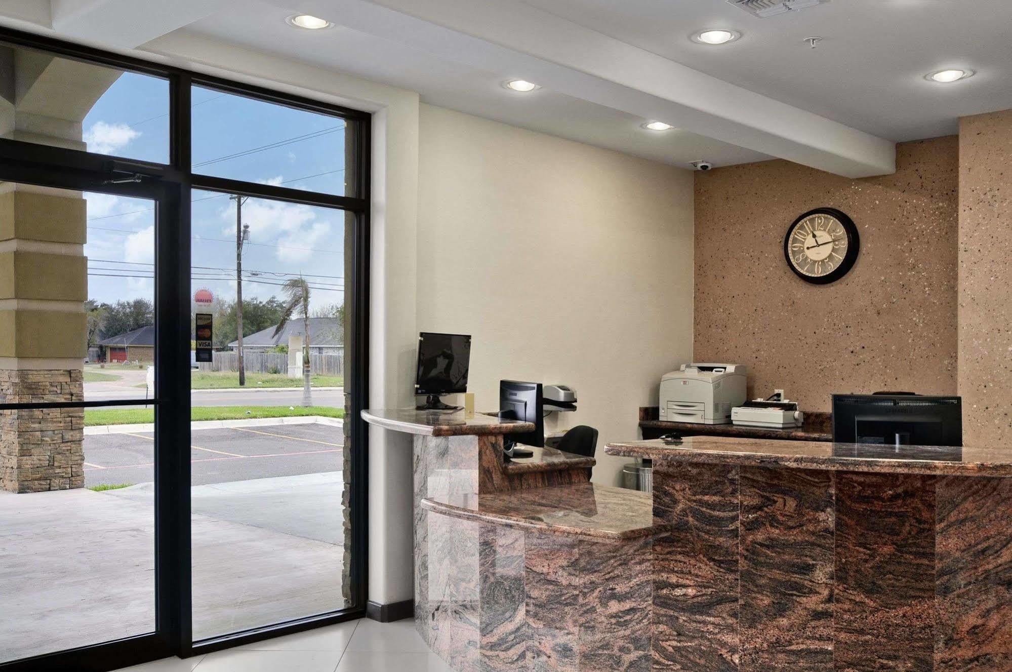 Travelodge Pharr ماكالين المظهر الخارجي الصورة